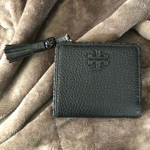 BNWT Tory Burch Black Taylor Mini Wallet
